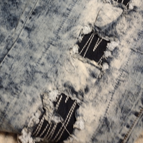 VIP Super Cute And Stretchy Distressed Jeans - Picture 1 of 5
